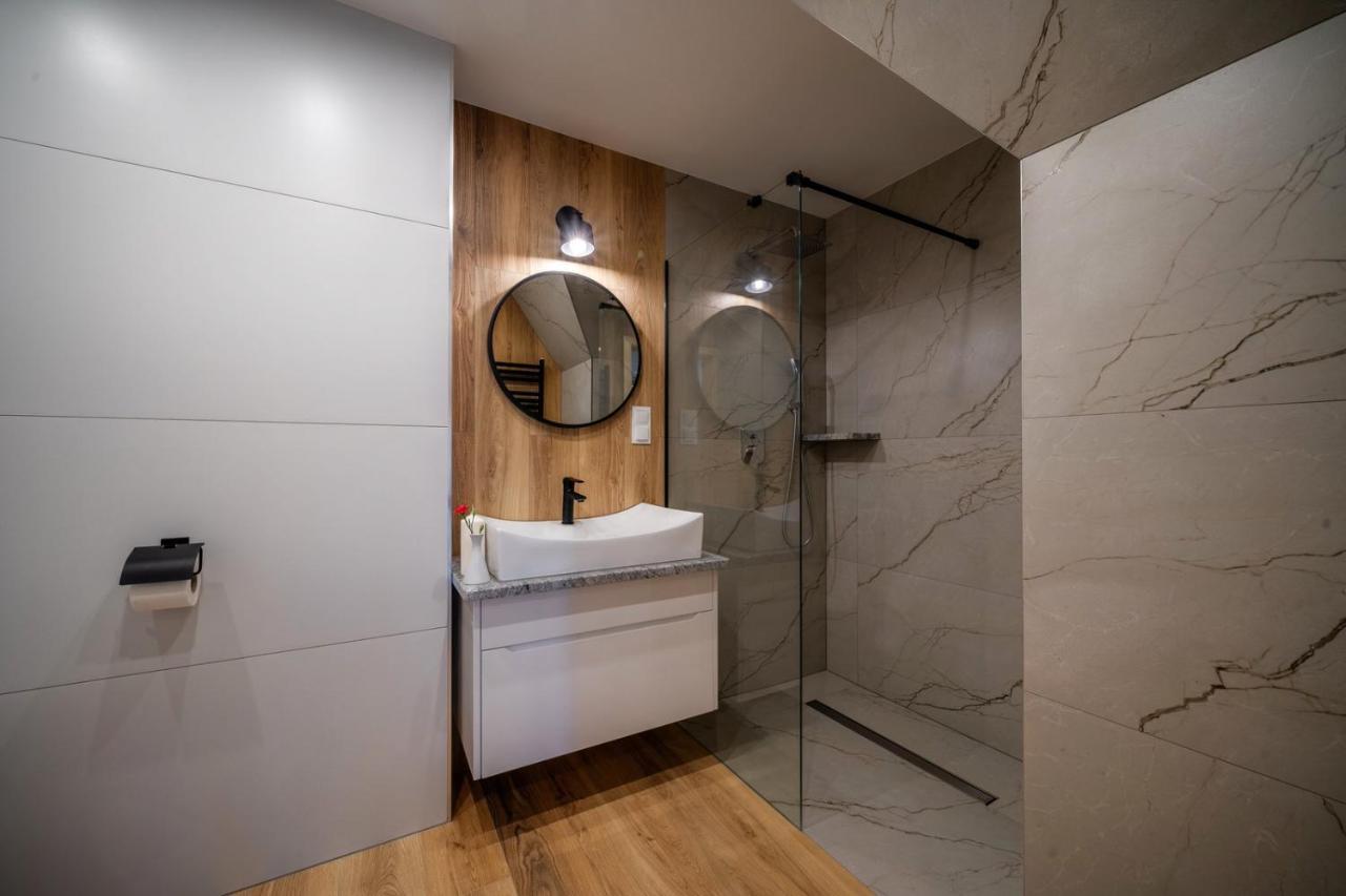 Aparthotel Rabian-Ski Zewnetrzny Basen Oraz Jacuzzi Z Podgrzewana Woda Sala Zabaw I Dmuchaniec Białka Tatrzańska Exterior foto